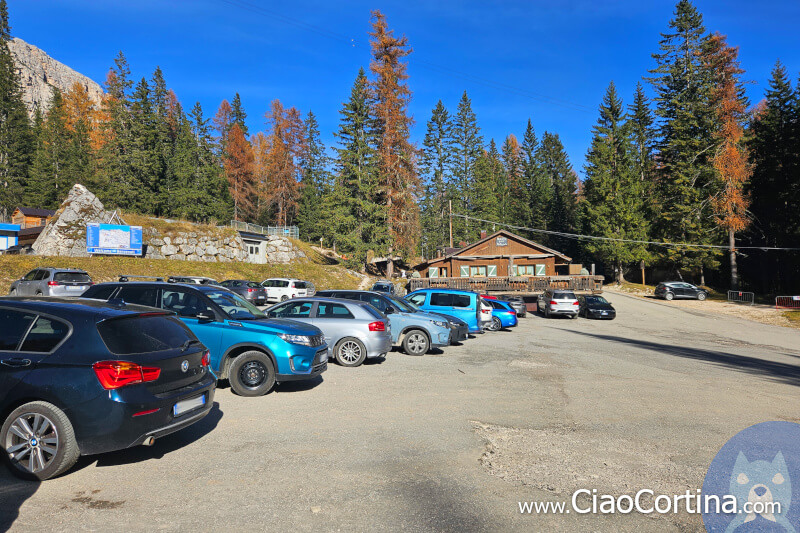 The large parking lot near Piè Tofana