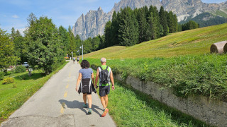 Walk in Cortina: from the center to Fiames